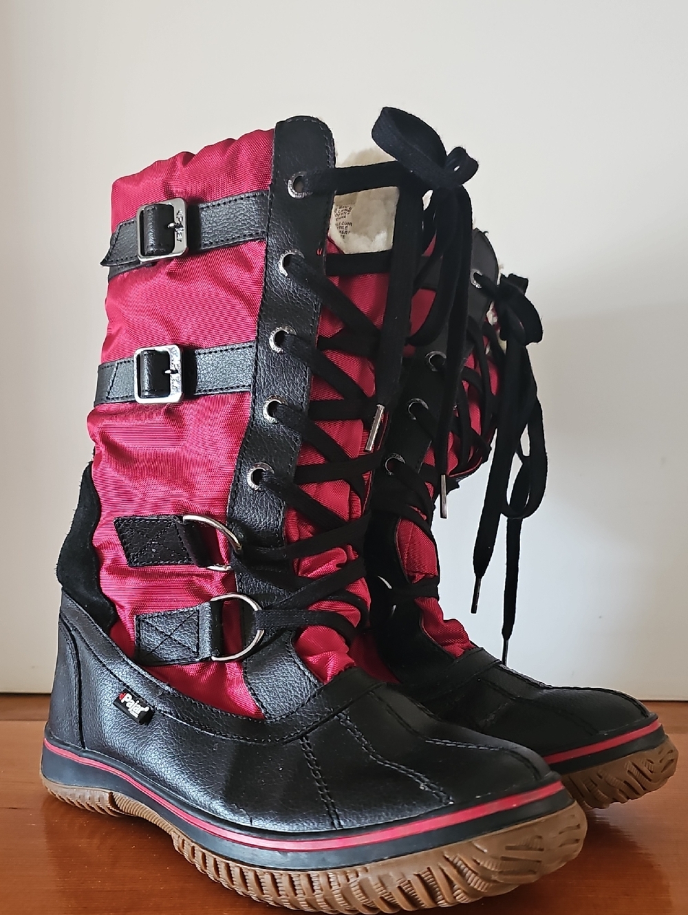 Pajar Women’s Red and Black Lace-Up Winter Boot